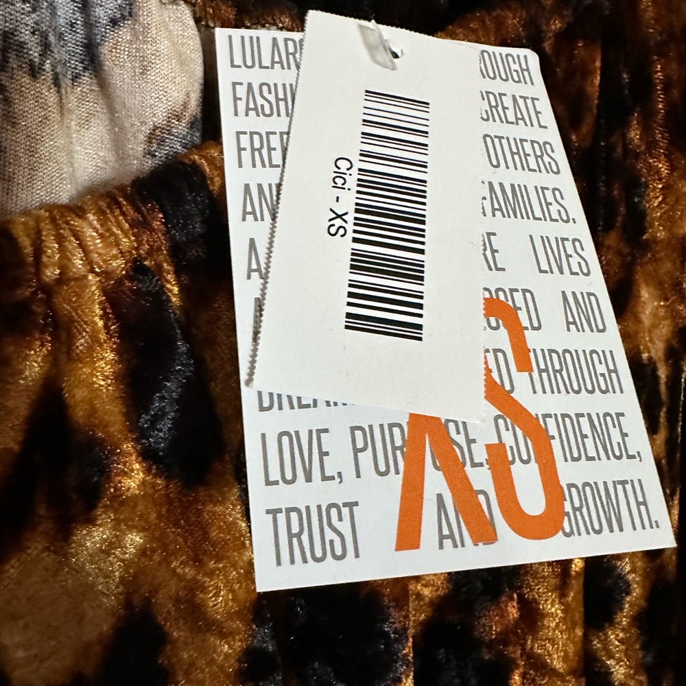 Leopard Print Ruffle Dress - Picture 3 of 3